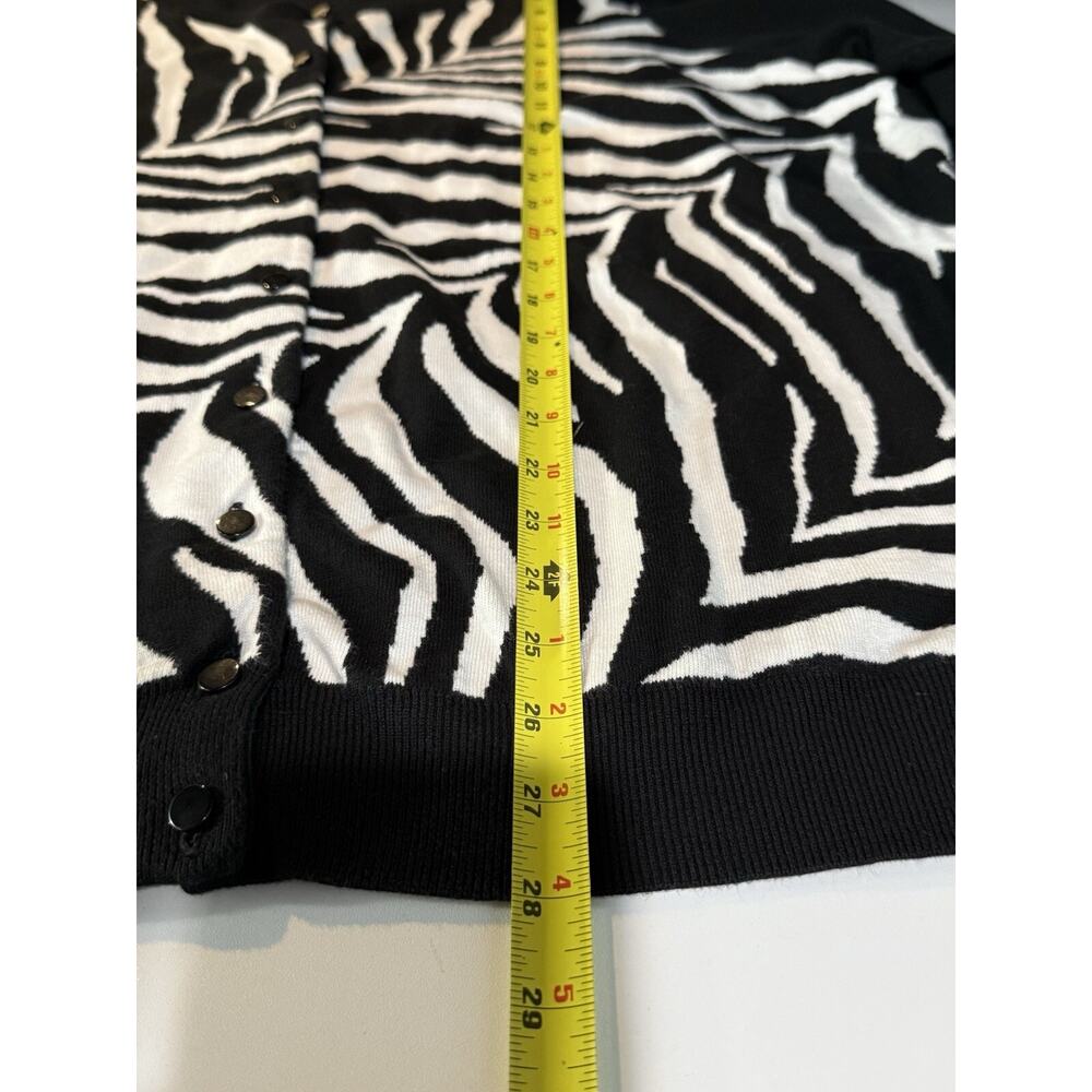 Talbots Cardigan Womens 2X Black White Zebra Print Button Front 3/4 Sleeve Knit - Picture 5 of 5